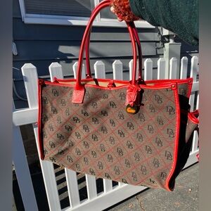 Dooney & Bourke Large Canvas Signature Monogram Tote Overnight Weekender Bag Red